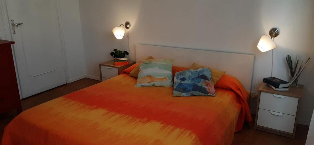 Appartamento Viale Puccini - Free Gated Parking - 3 Minutes From Center ルッカ エクステリア 写真