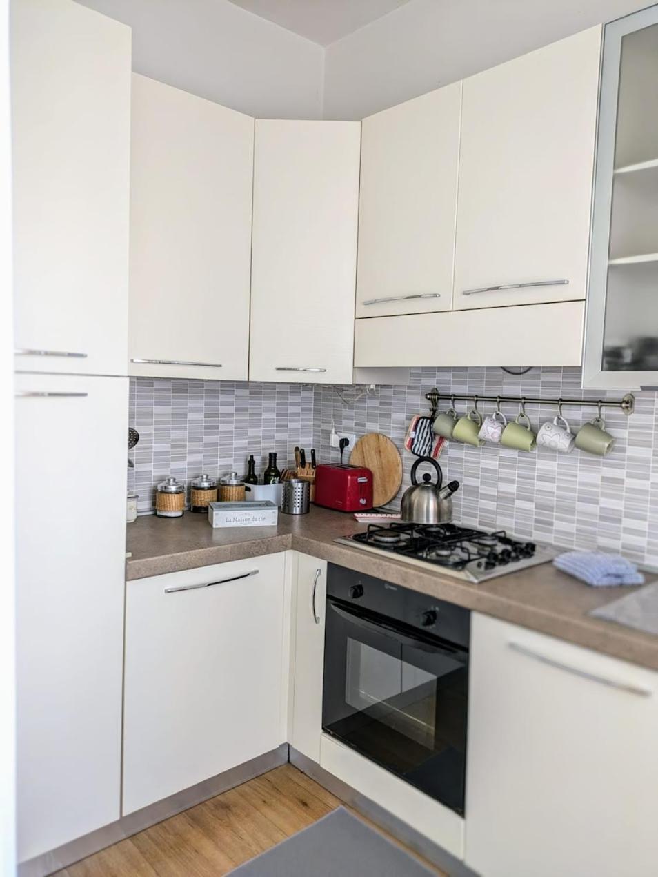 Appartamento Viale Puccini - Free Gated Parking - 3 Minutes From Center ルッカ エクステリア 写真